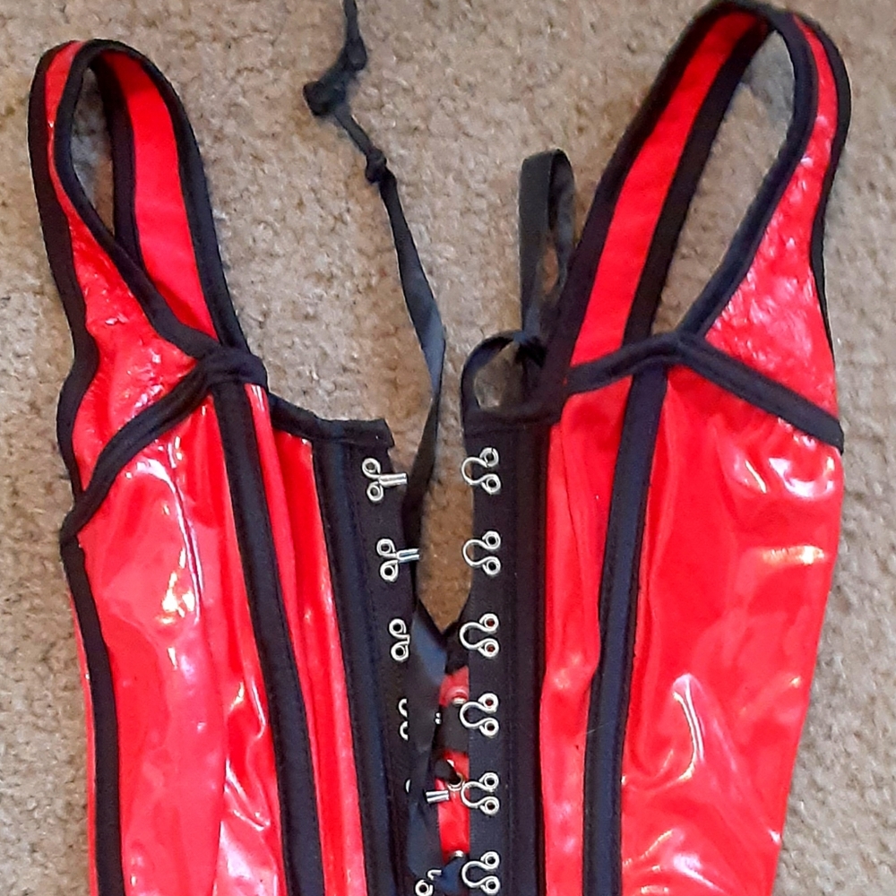 Small hHot Red Corset